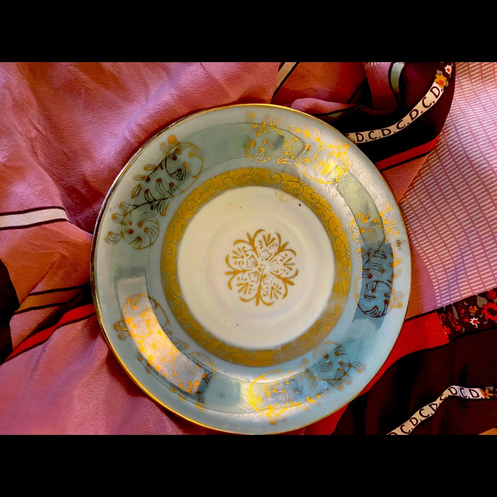 Vintage Royal crown saucer